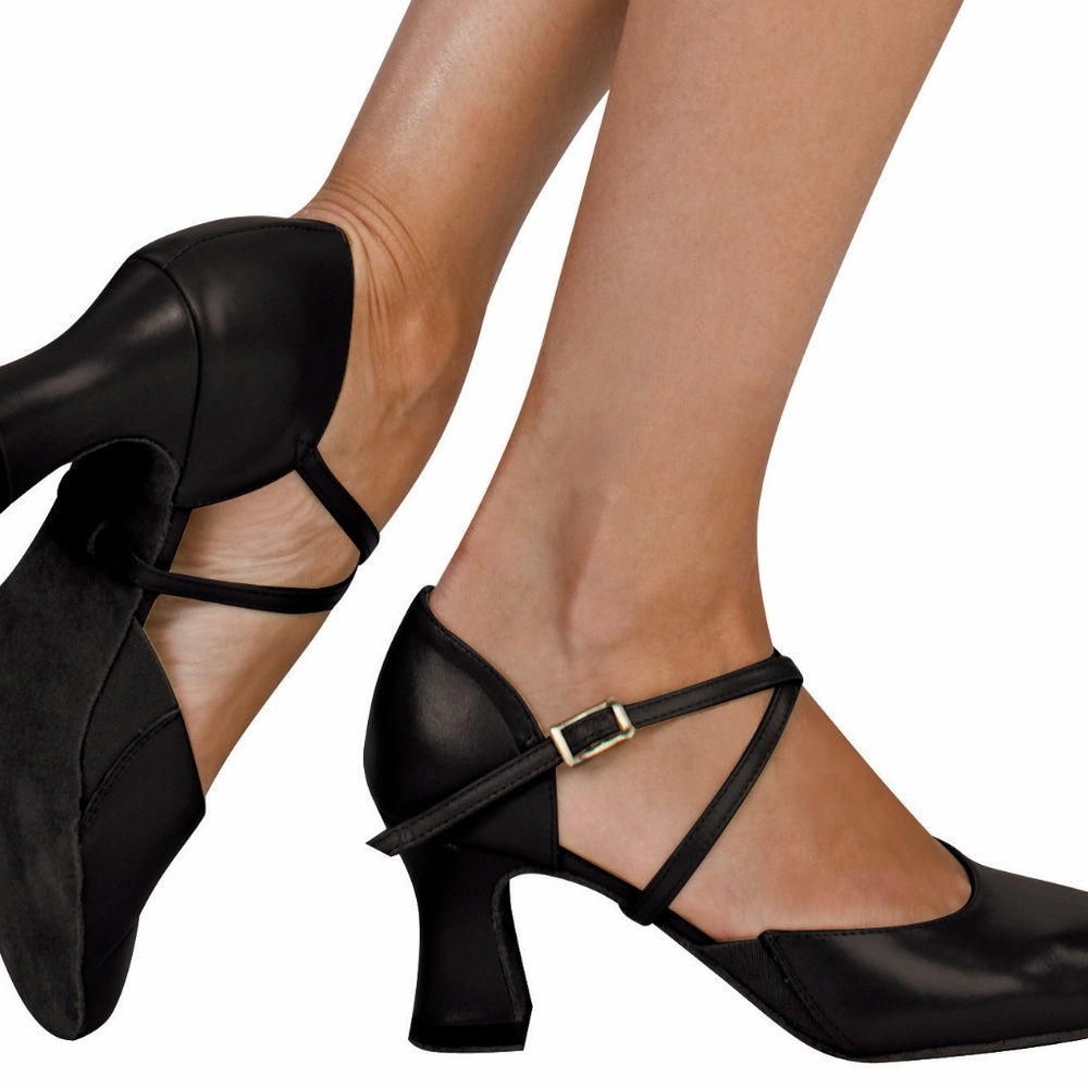 Angelo Luzio girls ballroom shoe 1.5" heel blk 4.5